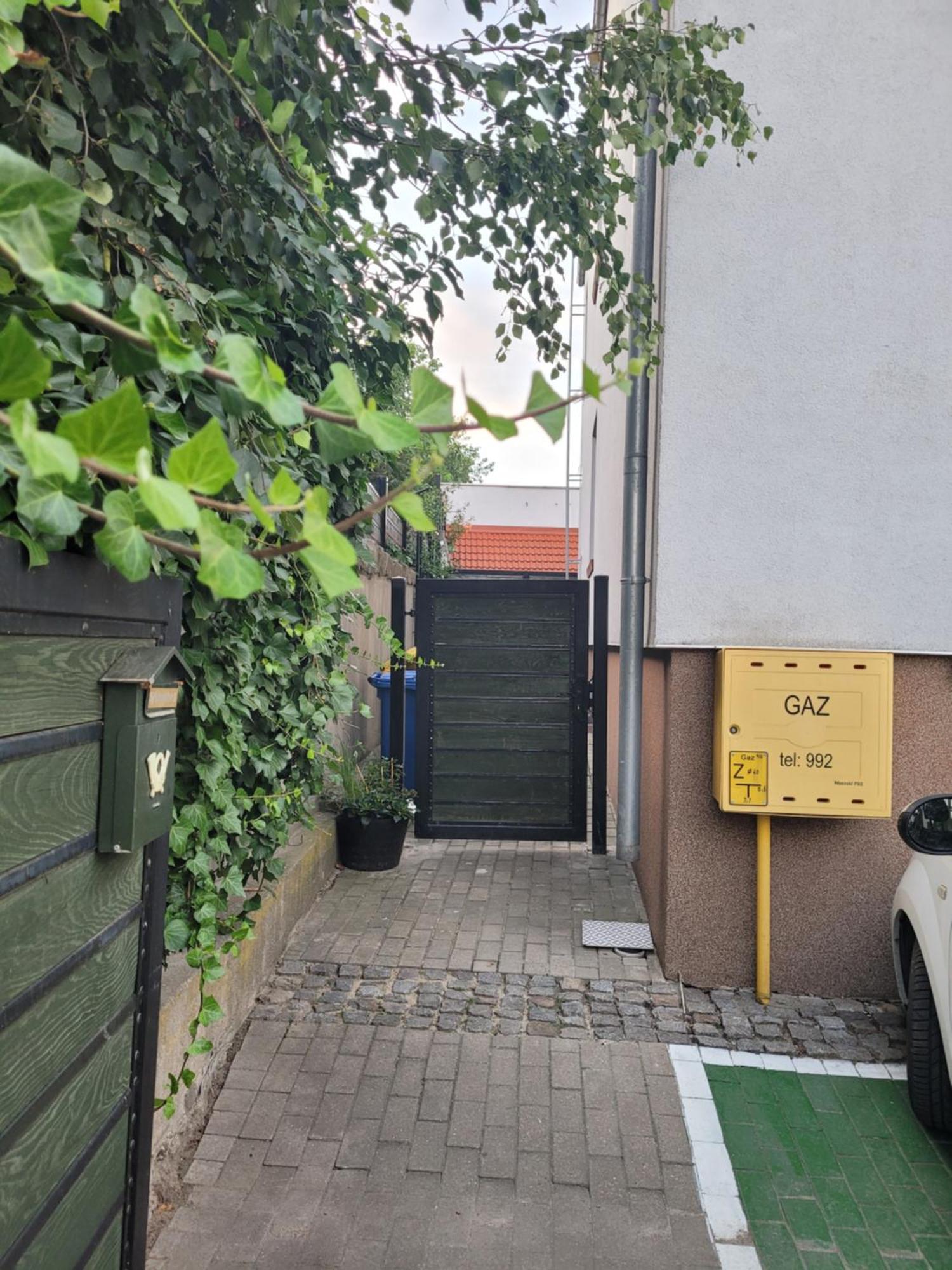 Pokoje Na Warszawskiej Gorzow Wielkopolski Exterior photo
