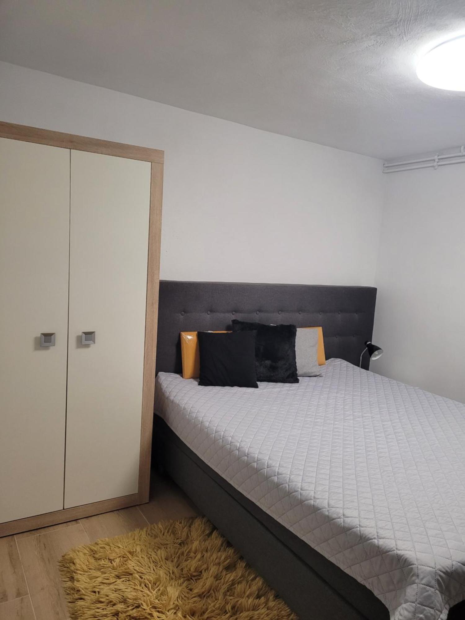 Pokoje Na Warszawskiej Gorzow Wielkopolski Exterior photo